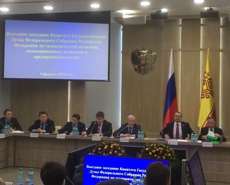 Управляющий партнер Eurasol Александр Чураков на выездном заседании комитета Государственной Думы РФ